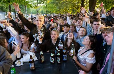 Oktoberfest 2023, torna la festa della birra a Monaco di Baviera. FOTO
