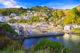 A summer view overlooking the pretty fishing village of Polperro in south east Cornwall. (Photo by: Chris Harris/UCG/Universal Images Group via Getty Images)