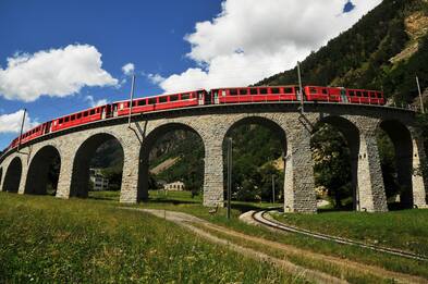 Bambini in viaggio, i segreti del Trenino Rosso del Bernina