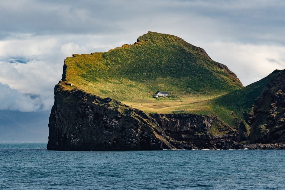 Elliðaey, un’isola all’interno dell’arcipelago di Vestmannaeyjar
