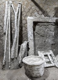 Pompei, scoperti gli attrezzi di carpentiere a Civita Giuliana