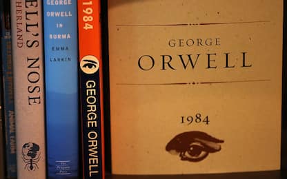 George Orwell, 75 anni fa la pubblicazione di "1984": perché leggerlo