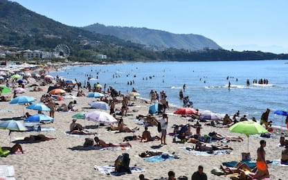 Estate 2024, sole e spiagge piene nel primo weekend della stagione