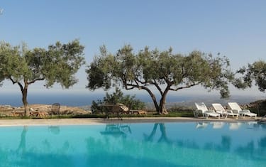 Da Messina a Sciacca, tra gli agriturismi vista mare della Sicilia