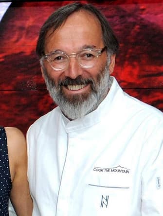 Lo chef Norbert Niederkofler in una foto d'archivio del 12 maggio 2015.
ANSA/STEFANO PORTA