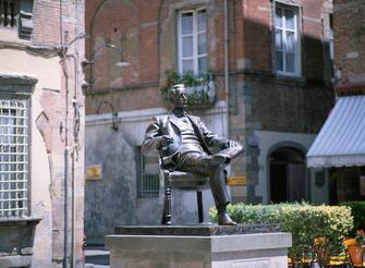 Statua di Puccini