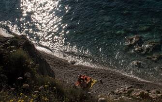 1277699144 Sansone beach