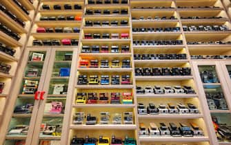 SHANGHAI, CHINA - APRIL 2, 2021 - Hundreds of Polaroid cameras are displayed in the camera store of a shopping mall in Shanghai, China, on April 2, 2021. Polaroid cameras of various ages, models and colors are neatly placed on the display wall. (Photo by Wang Gang / Costfoto/Sipa USA)