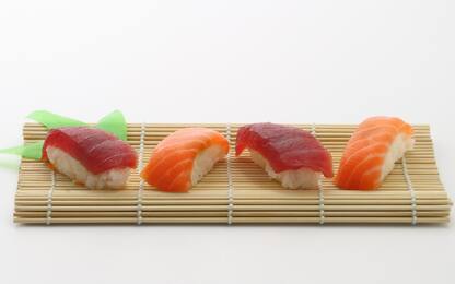 Sushi, la ricetta passo per passo per prepararlo in casa