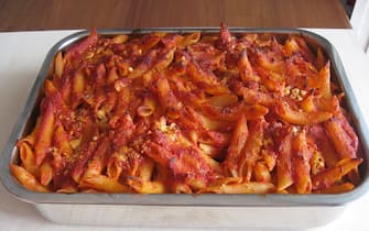 Pasta al forno con melanzane e mozzarella