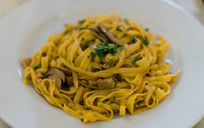 Tagliatelle ai funghi porcini, la ricetta del primo piatto classico