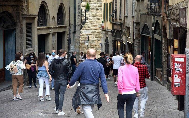 La folla a Bergamo