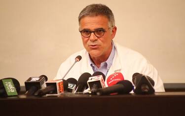 Coronavirus, Zangrillo: clinicamente non esiste più. Cts: fuorviante