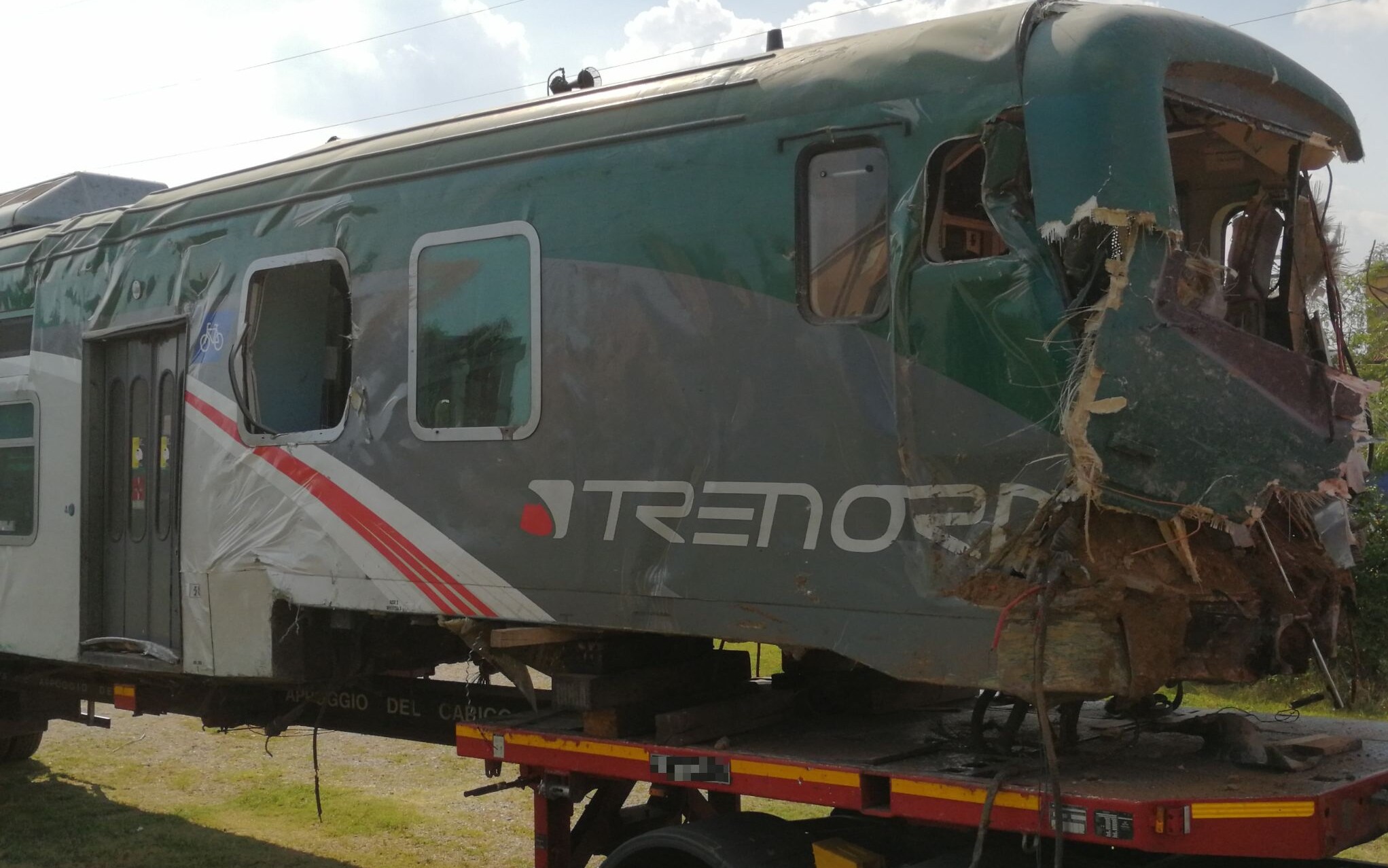 Le operazioni di rimozione del convoglio