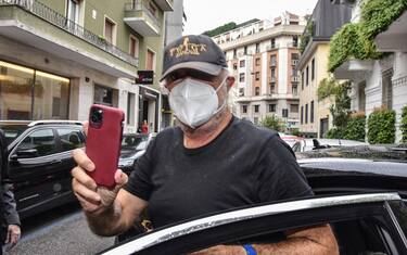 Coronavirus, Flavio Briatore è stato dimesso dal San Raffaele