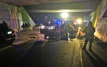 Incidente nel Bergamasco, scontro tra due auto: un morto