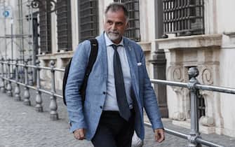 Il vice ministro dell'Economia Massimo Garavaglia arriva a palazzo Chigi per la riunione del Consiglio dei Ministri, Roma 19 giugno 2019. ANSA/GIUSEPPE LAMI