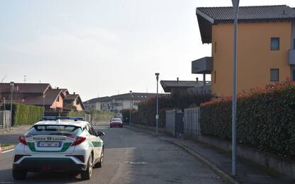 Bimba trovata morta a Cisliano, l'autopsia: ipotesi soffocamento