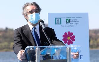 Il presidente della regione Lombardia in occasione dell’apertura del centro vaccinale di Varese, 3 Aprile 2021
ANSA / MATTEO BAZZI
