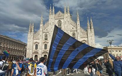 Milano, i festeggiamenti per lo scudetto dell'Inter. VIDEO