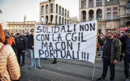 Milano, manifestazione no Green pass: tafferugli con forze dell'ordine