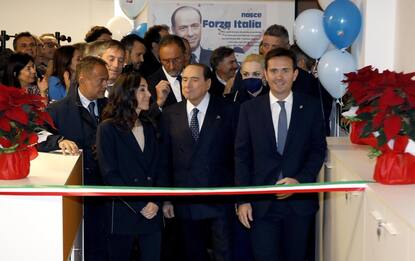 Berlusconi inaugura la nuova sede di Forza Italia a Milano