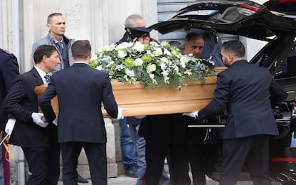 Roberto Maroni, i funerali di Stato a Varese