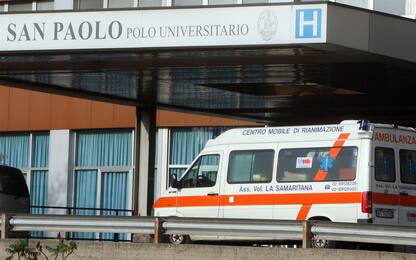 Milano, detenuto evade dall'ospedale: agente in coma dopo inseguimento