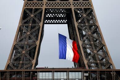 Sciopero Francia, è sicuro viaggiare a Parigi in questo momento?