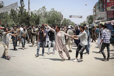 Attacco a un ospedale a Kabul di Msf: 13 morti, tra cui due neonati