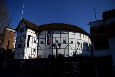 Coronavirus, il Globe theatre di Londra rischia la chiusura
