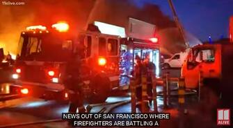Un fermo immagine tratto da Youtube mostra i Vigili del Fuoco impegnati contro l'incendio che ha interessato il Pier 45, distruggendo gran parte del Fisherman's Wharf, San Francisco, 23 maggio 2020. ANSA/ YOUTUBE +++ NO SALES - EDITORIAL USE ONLY +++