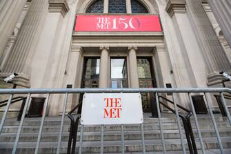 1222505189 NEW YORK, NEW YORK - MAY 02: A view outside The Metropolitan Museum of Art during the coronavirus pandemic on May 2, 2020 in New York City. COVID-19 has spread to most countries around the world, claiming over 244,000 lives with over 3.4 million infections reported. (Photo by Noam Galai/Getty Images)
