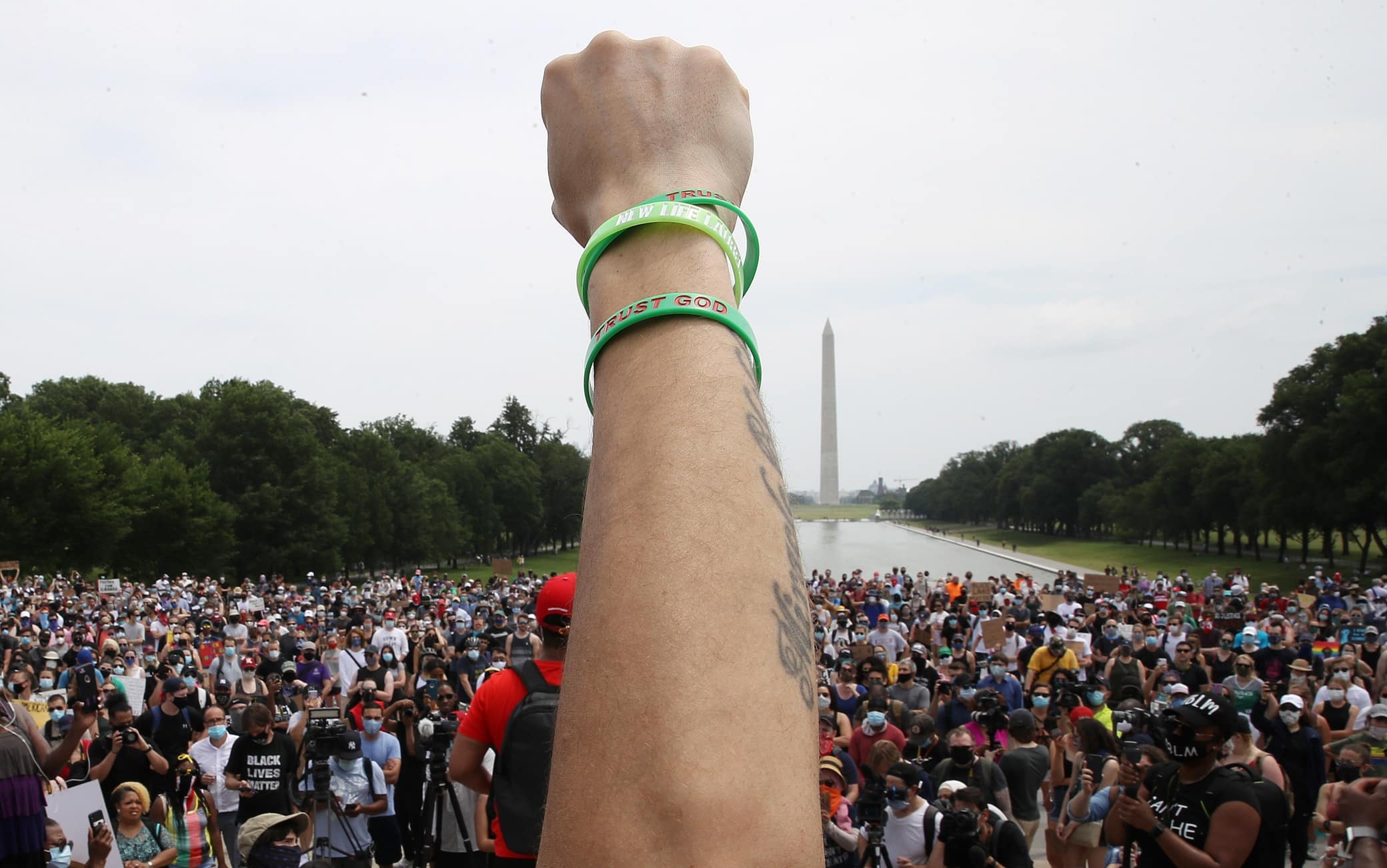 WASHINGTON, DC - JUNE 06: Demonstrators gather in front of the Lincoln Memorial during a protest against police brutality and racism on June 6, 2020 in Washington, DC. This is the 12th day of protests with thousands of people descending on the city to peacefully demonstrate in the wake of the death of George Floyd, a black man who was killed in police custody in Minneapolis on May 25. (Photo by Win McNamee/Getty Images)