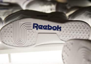 Adidas vende Reebok per 2,1 miliardi di euro ad Authentic Brands