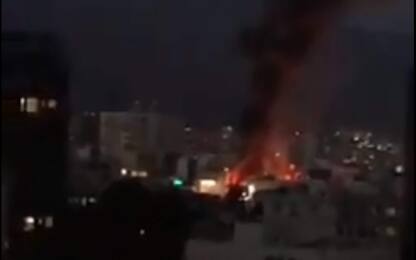 Iran, esplosione in una clinica di Teheran: almeno 19 morti