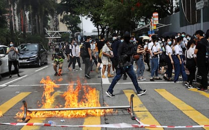 Hong Kong, in vigore legge sicurezza nazionale: proteste e arresti