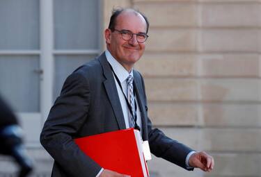 epa08432461 French government "deconfinement" coordinator Jean Castex leaves after a videoconference with the French President and French mayors at the Elysee Palace in Paris after the country began a gradual end to the nationwide lockdown following the coronavirus disease (COVID-19) outbreak in France, 19 May 2020.  EPA/GONZALO FUENTES / POOL  MAXPPP OUT