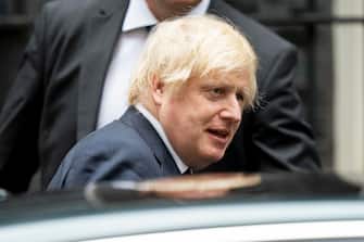 BRITAIN POLITICS British Prime Minister Boris Johnson leaves 10 Downing Street to attend Prime Ministers Questions (PMQs) at the Houses of Parliament, Central London, Britain, 01 July 2020. ANSA/WILL OLIVER
