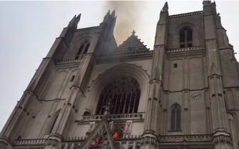 Incendio cattedrale Nantes