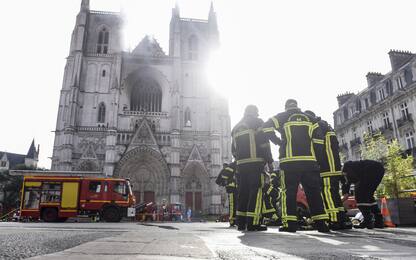 Incendio cattedrale Nantes, fermato un sospetto dalla polizia