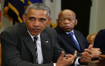 WASHINGTON, DC - FEBRUARY 18:  U.S. President Barack Obama (L) speaks about race relations while flanked by Rep. John Lewis (D-GA), in the Roosevelt Room at the White House, February 18, 2016 in Washington, DC.  President Obama met with African American faith and civil rights leaders before an event to celebrate Black History Month.  (Photo by Mark Wilson/Getty Images)