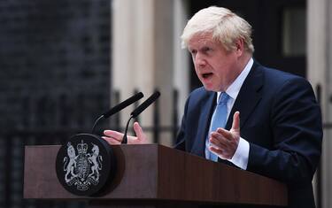 LONDON, ENGLAND - SEPTEMBER 02: British Prime Minister Boris Johnson delivers a speech at 10 Downing Street on September 2, 2019 in London, England. Boris Johnson spoke to the public from Downing Street saying he hoped that MPs would vote with the government in not taking "No Deal" off the Brexit negotiating table with the EU. He said we are leaving the EU on 31st October "no ifs or buts". (Photo by Chris J Ratcliffe/Getty Images)