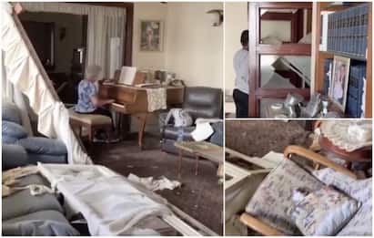 Esplosione Beirut, anziana suona piano nella casa tra le macerie VIDEO