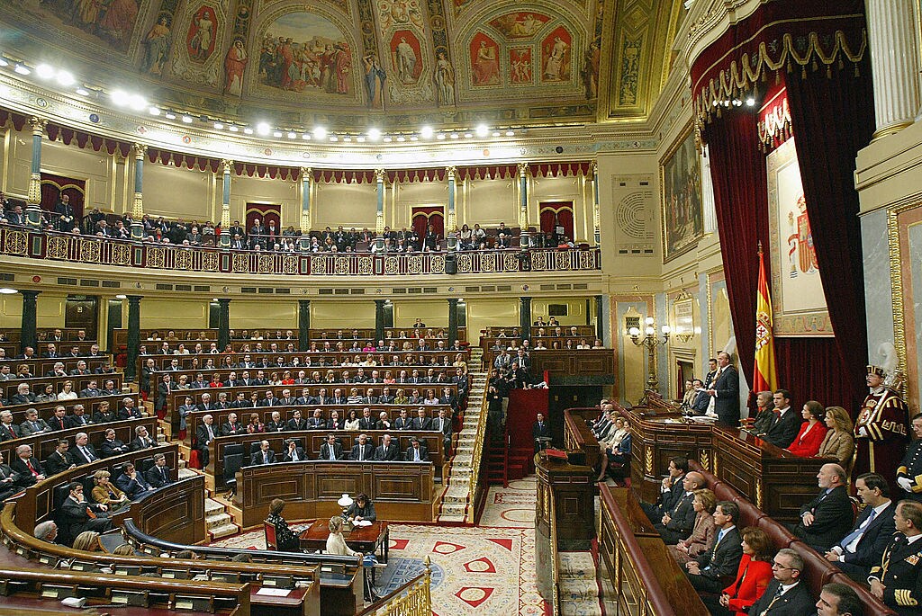 Re Juan Carlos di fronte al Parlamento Re Juan Carlos di fronte al Parlamento