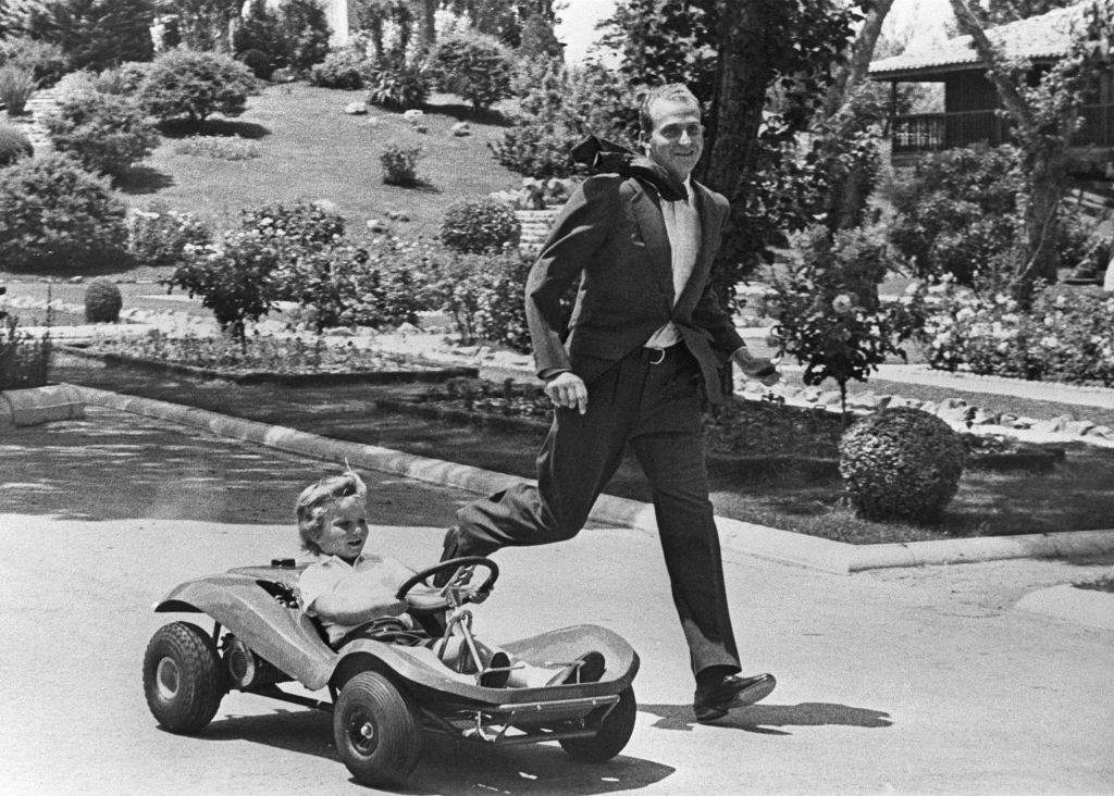 Juan Carlos e il principe Felipe nei giardini della Zarzuela Juan Carlos e il principe Felipe nei giardini della Zarzuela