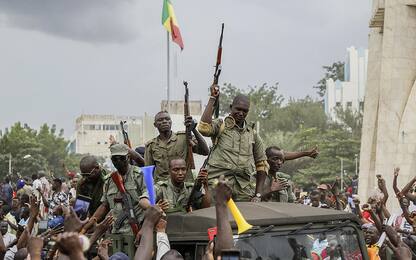 Mali, colpo di Stato: arrestati il presidente e il premier