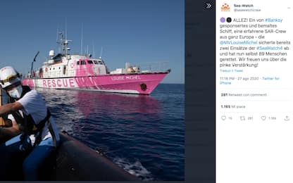 Migranti, Banksy finanzia una nave per il soccorso nel Mediterraneo
