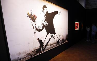Banksy perde copyright sul Lanciatore di fiori di Gerusalemme