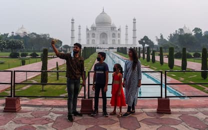 Coronavirus, in India riapre il Taj Mahal. FOTO